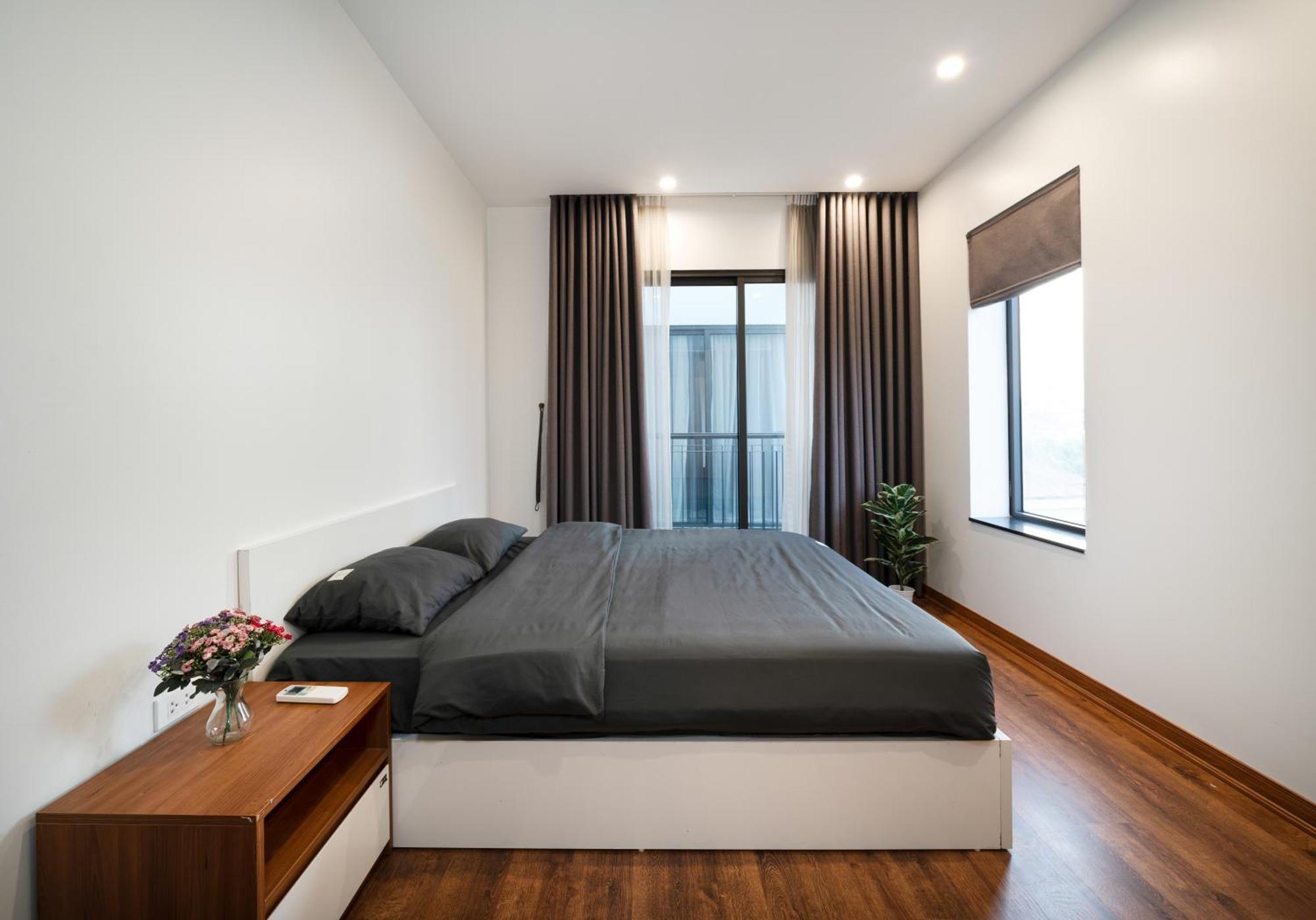 Luxe Paradise Residence Trinh Cong Son Hanoi Bagian luar foto